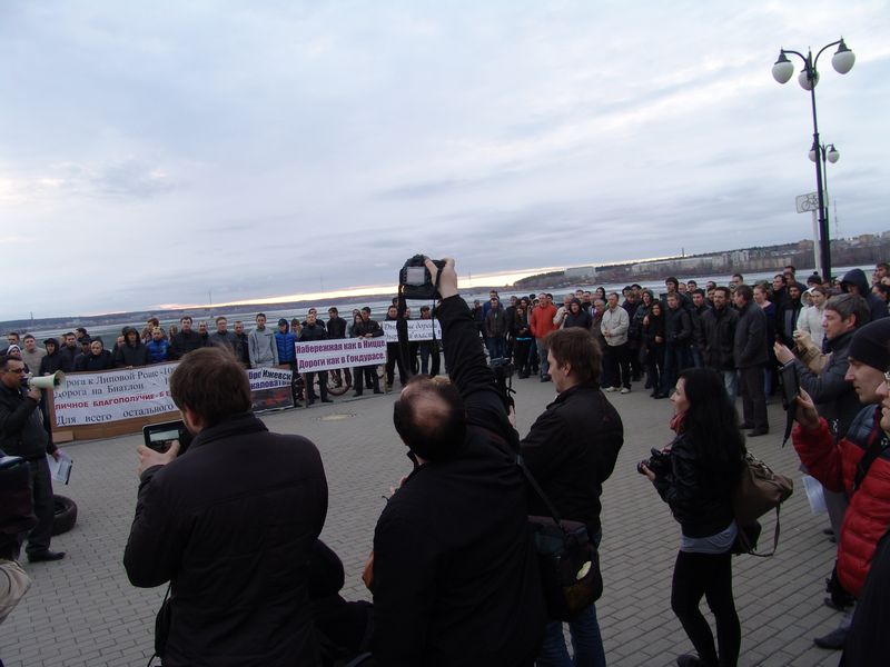 Митинг "Автомобилистов Удмуртии" в Ижевске в апреле 2013 года. Фото архив ©газета "День"