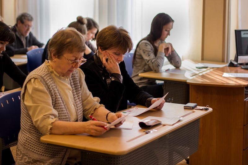 Родители выпускников первыми сдадут ЕГЭ 18 февраля