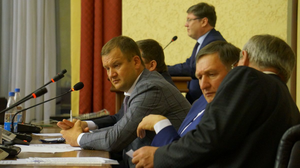 Андрей Исаев на встрече с депутатами и руководством Ижевска. Фото: «ДЕНЬ.org»