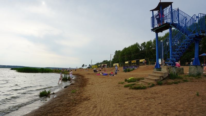 Городской пляж на Ижевском пруду тоже, оказывается, готовят к "присоединению". Фото: © «ДЕНЬ.org»